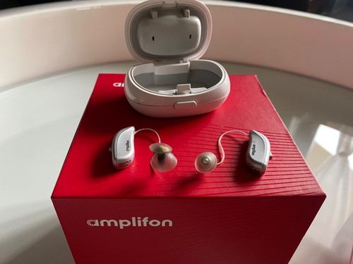 Apparecchi acustici amplifon - acustici,